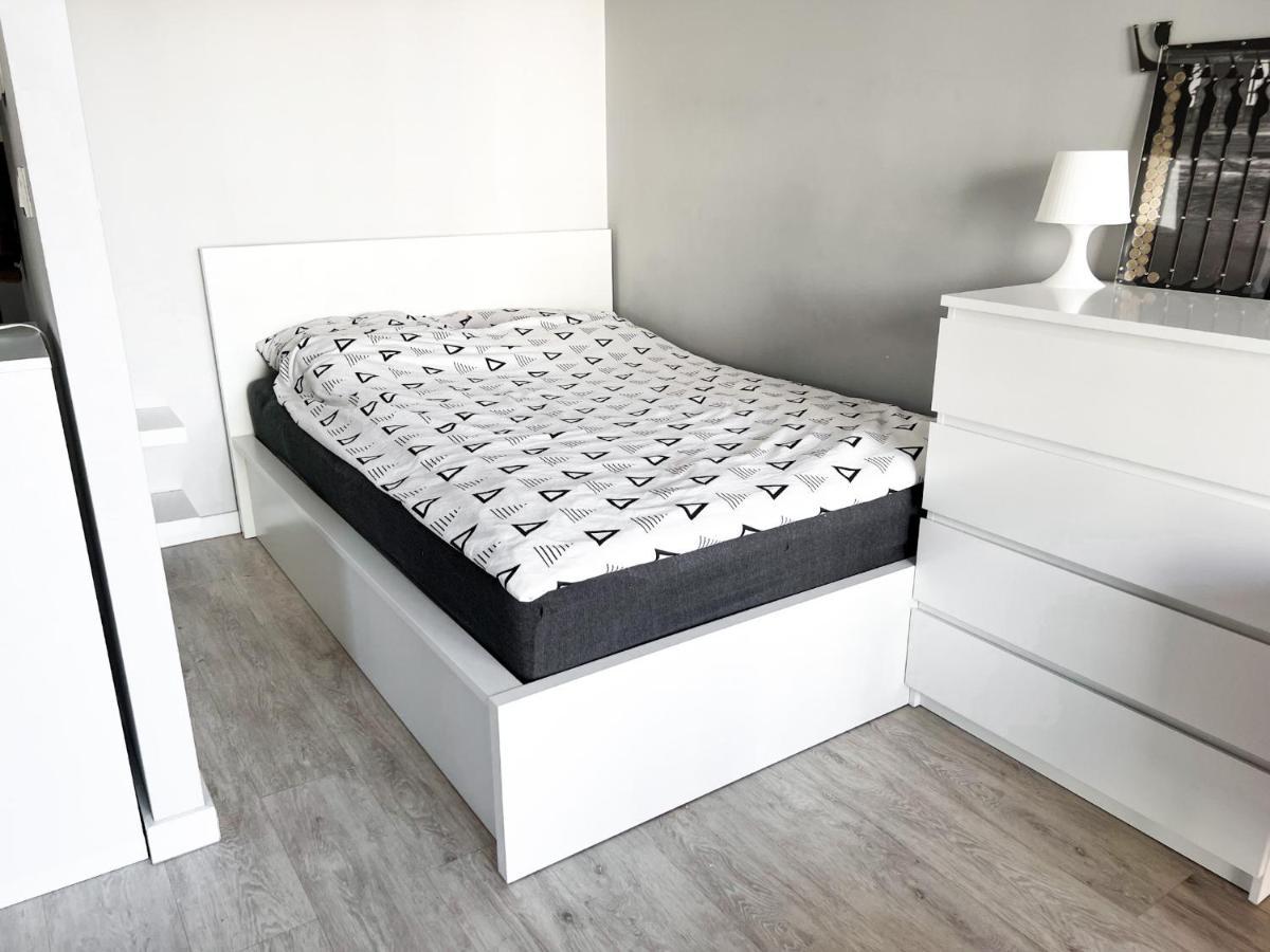Nowoczesny Apartament - Blisko Centrum ワルシャワ エクステリア 写真